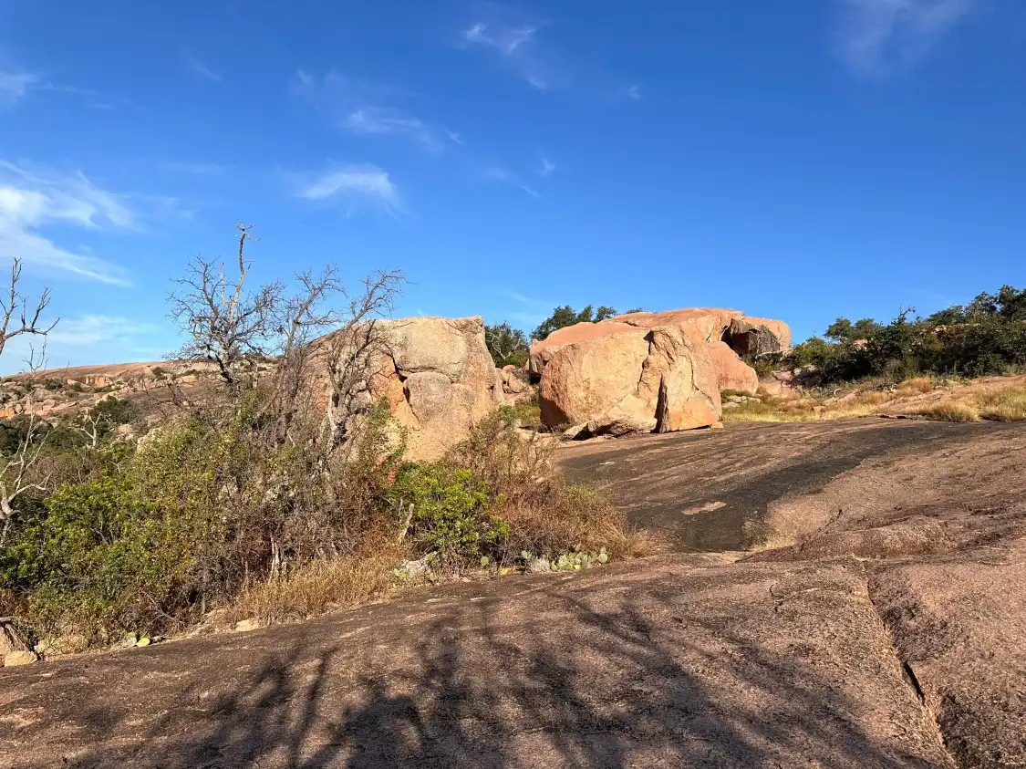 Hotels near Enchanted Rock State Natural Area