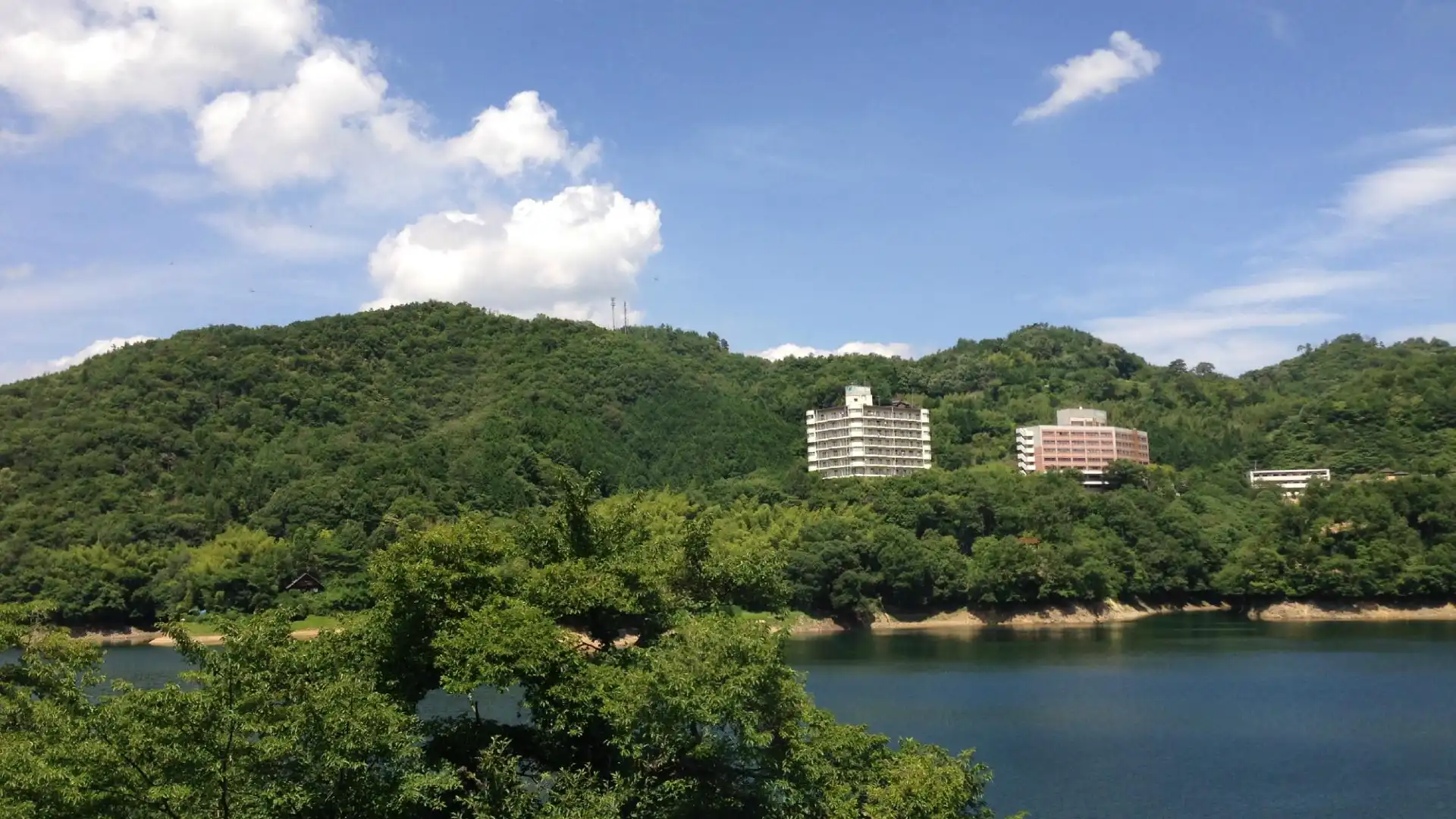 Hotels near Shionoe-cho