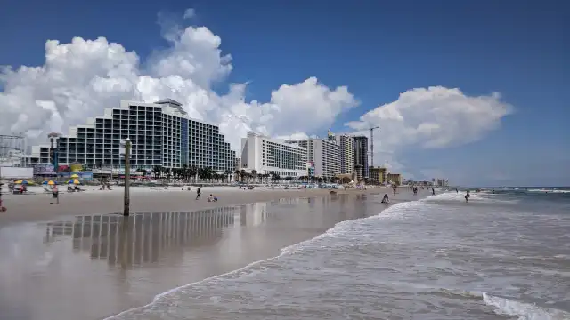 鄰近Beach at Daytona Beach的酒店