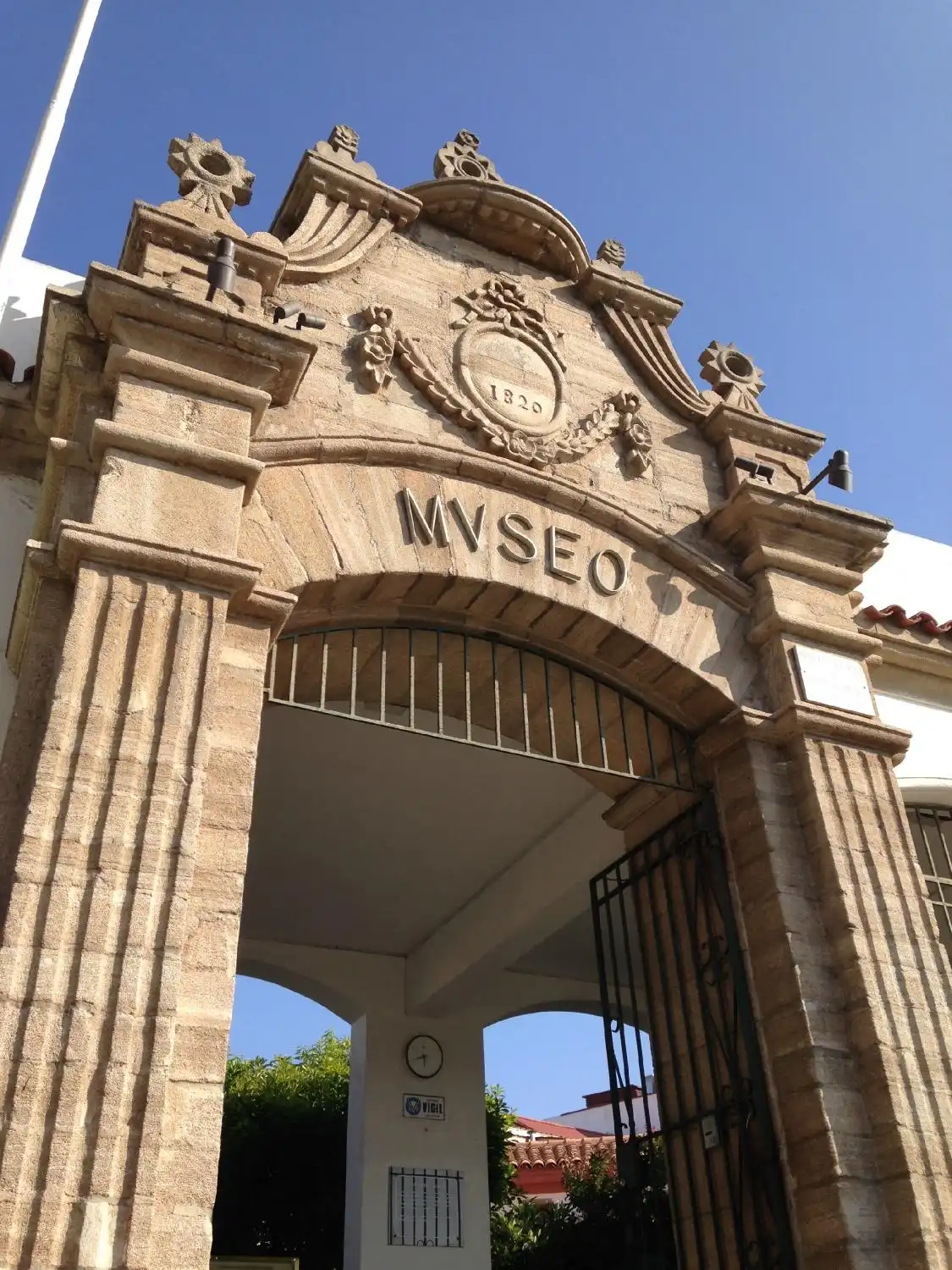 Hotels near Archaeological Museum of La Serena