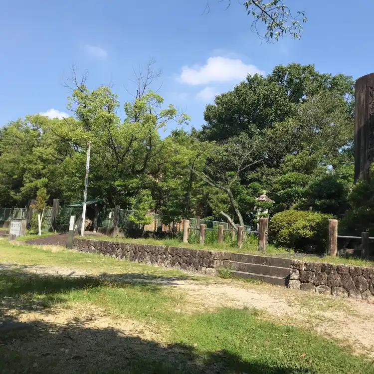 Hotels near Kamagami Shrine