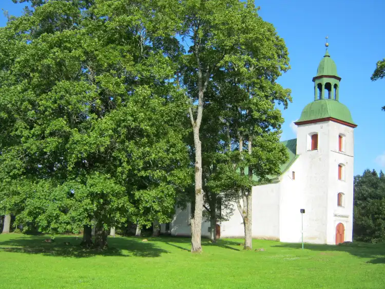 فنادق في Karksi Parish