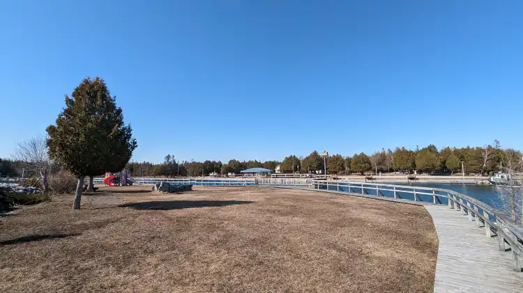 فنادق في Tehkummah