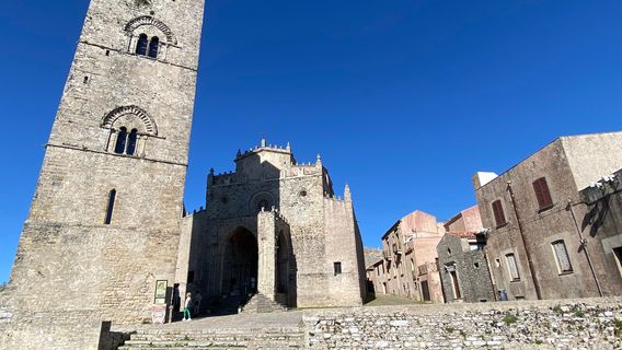 Tower of King Federico (Bell Tower of the Mother Church)