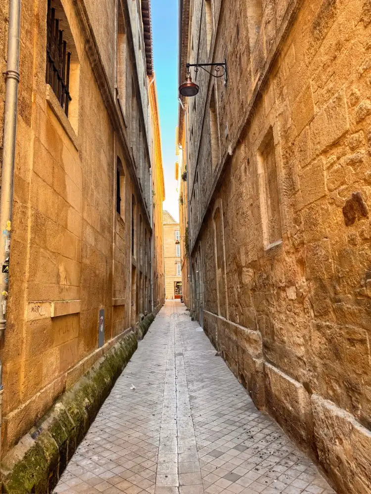 Hotels near Vieux Bordeaux