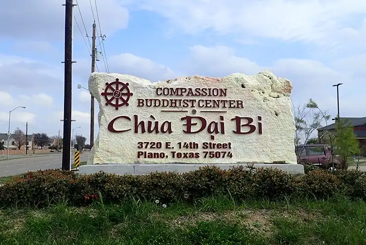 Chua Dai Bi附近的飯店