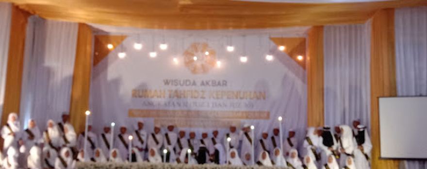 Gedung Pertemuan Kota Tengah