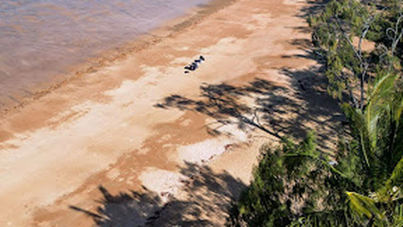 Grasstree Beach