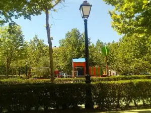 Reina María Cristina Park