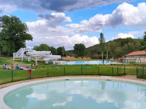 Camping Fuente Button
