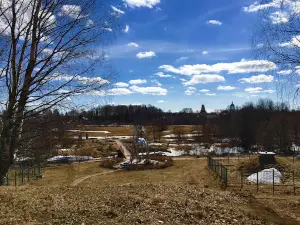 Chasovnya Dimitriya Solunskogo.