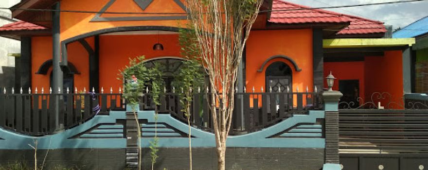Tugu Telur Pecah