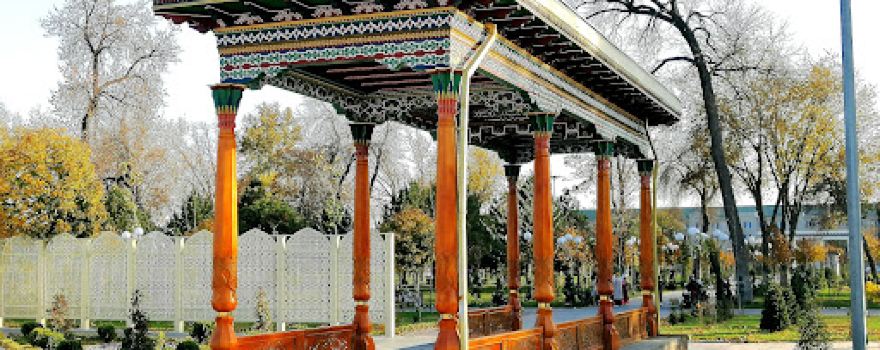 Kokand City Park named after Muqimiy