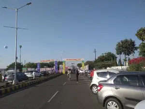 Luxury Bus Stand