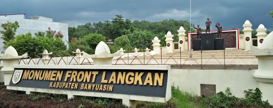 Monumen Front Langkan