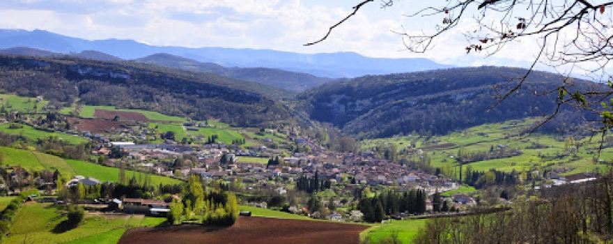 Camping Le Petit Pyrénéen | Camping en Ariège avec piscine