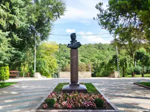 Ivanos Park