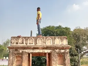 Daulat Ibrahim Tomb