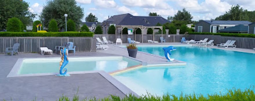 Camping Les Dauphins 4*
