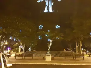 Praça dos Pioneiros