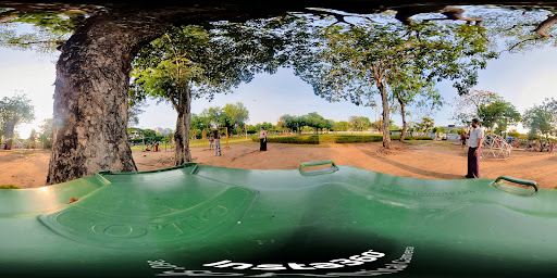 Thakhin Mya Park