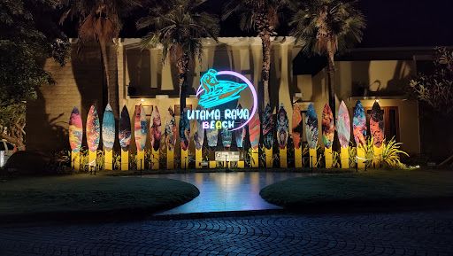Utama Raya Beach