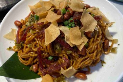 TAI QIONG LAO HAI NAN SUAN TANG HUO GUO