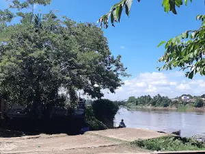 Pinggir Sungai Musi Desa Keban I