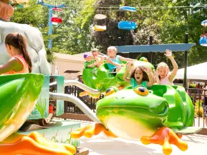 Dutch Wonderland Family Amusement Park