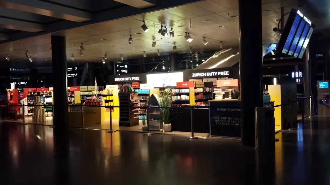 Hotels near Observation Deck B