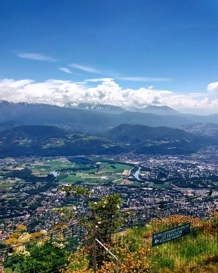 Hôtels à : Corenc