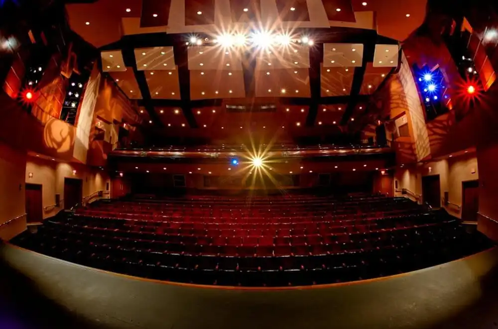 Hotels near The Lancaster Performing Arts Center