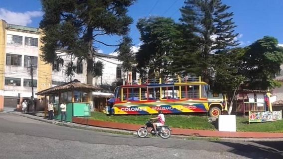 Monumento Al Machete.