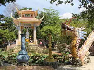 Chùa Từ Vân