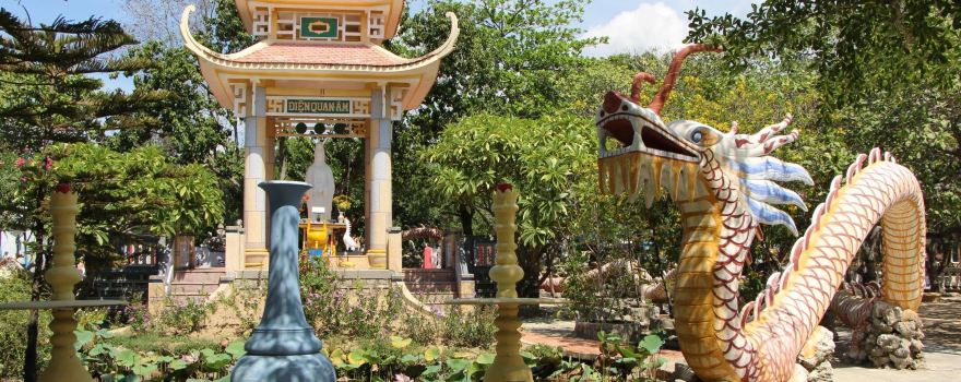Tu Van Pagoda