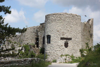 Socerb/San Servolo Castle