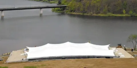 Seestern-Panorama-Buehne