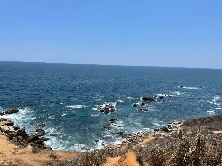 Hotels near Mirador Las Tortugas
