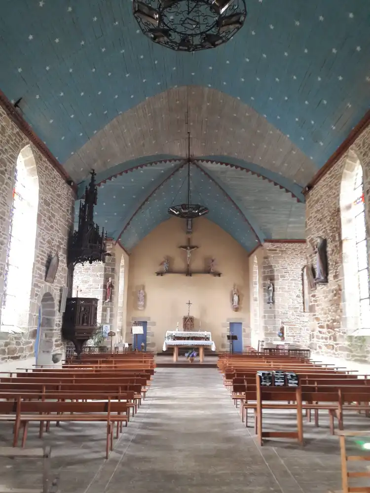 Hôtels à : Lanrivain