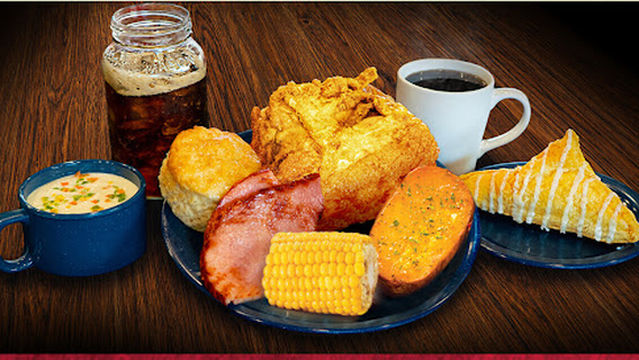 Pirates Voyage Dinner & Show