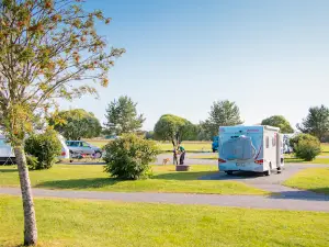 Green Field Camping - PowerPark