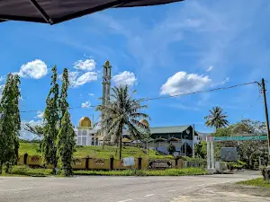 Masjid Tengku Muhammad Faiz Petra, Gua Musang