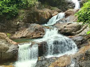 Air Terjun Lasir Waterfall