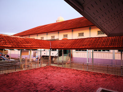 Masjid Jamek Dato Bentara Luar