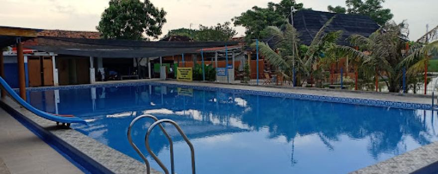 Kolam renang , Villa , Pemancingan TRISYA93