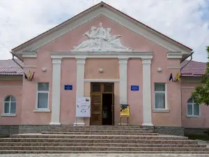 Palatul Raional de Cultură „Mihai Volontir”