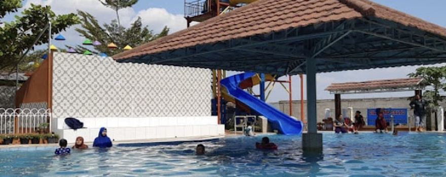 Tanggung Sari Water Park