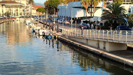 Molo Di Viareggio