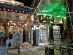 SHRI SWAMI SAMARTH MANDIR AKKALKOT