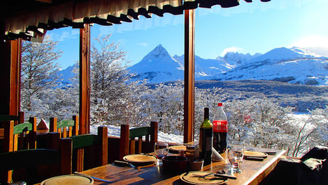 Husky Park - Nunatak